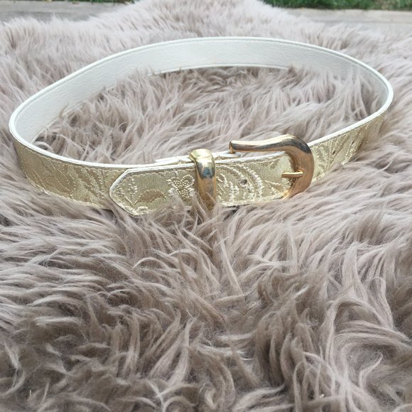 Vintage faux leather floral gold belt - size M/L - Picture 1 of 8